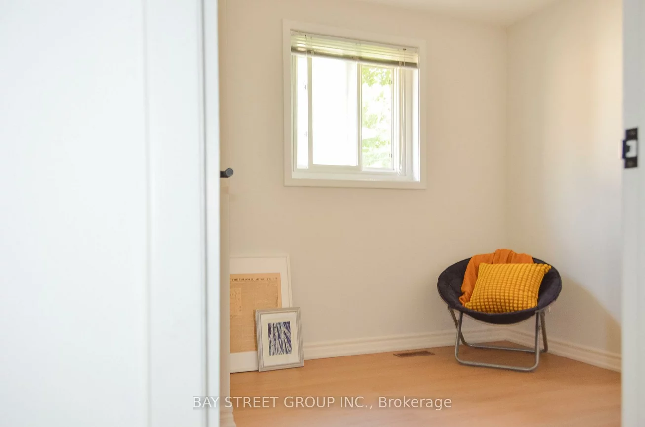 728, Sunnypoint, Huron Heights-Leslie Valley, Newmarket