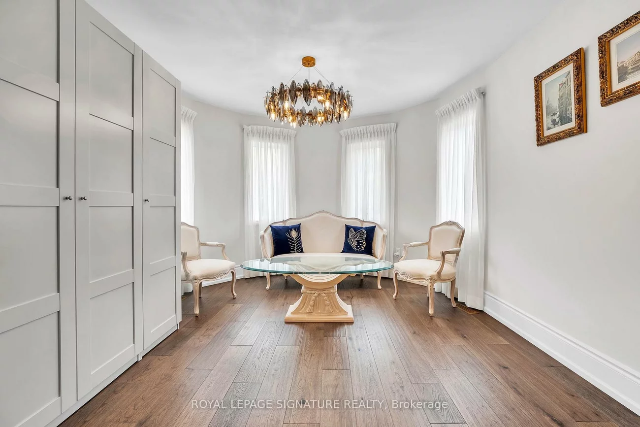 1067, Ivsbridge, Stonehaven-Wyndham, Newmarket