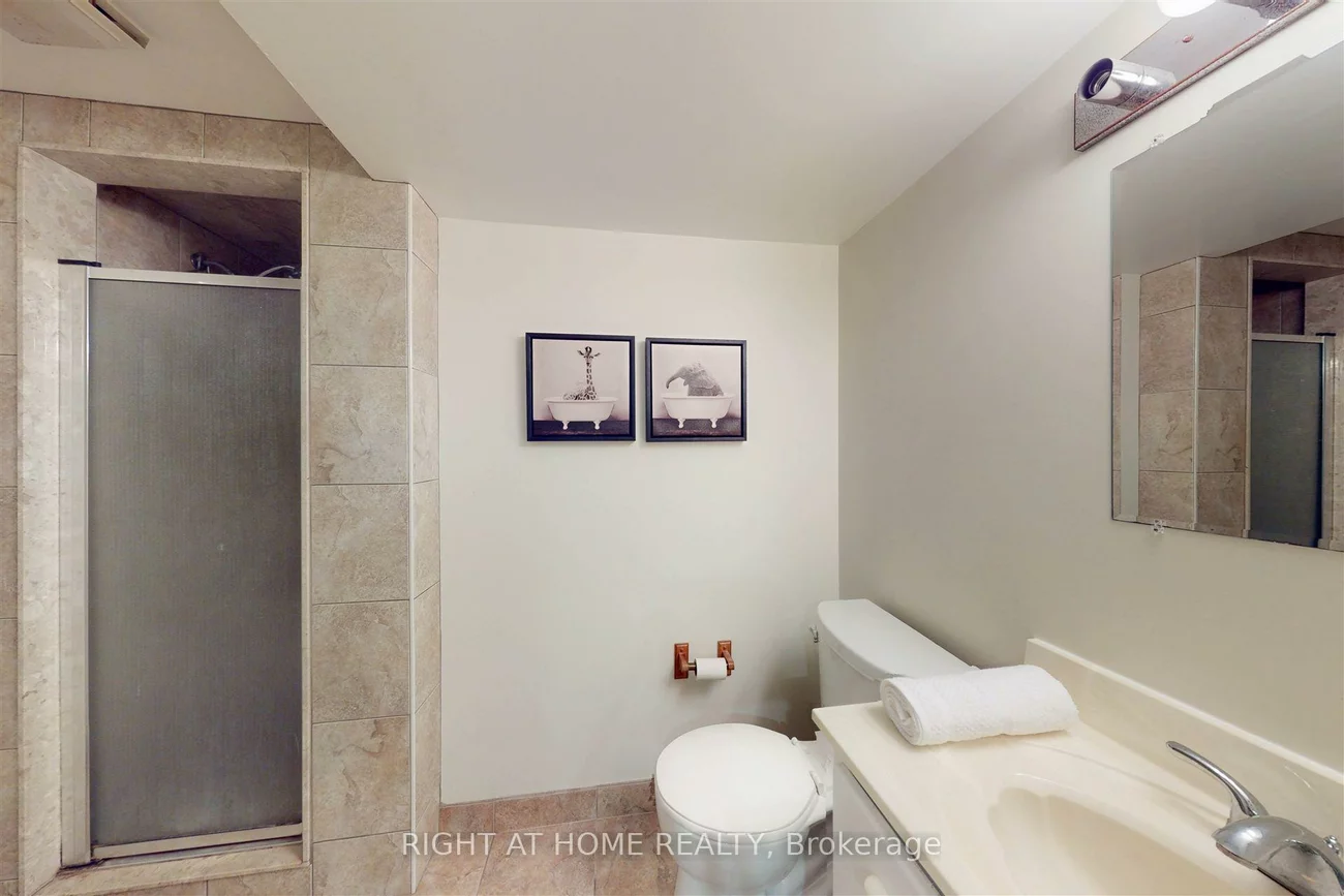 236, McCaffrey, Glenway Estates, Newmarket