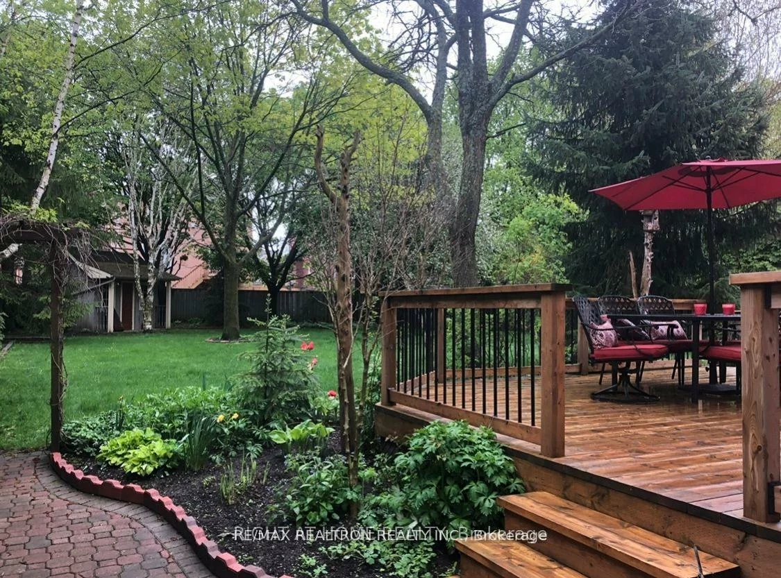 236, McCaffrey, Glenway Estates, Newmarket