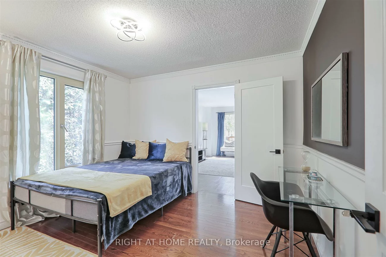 236, McCaffrey, Glenway Estates, Newmarket