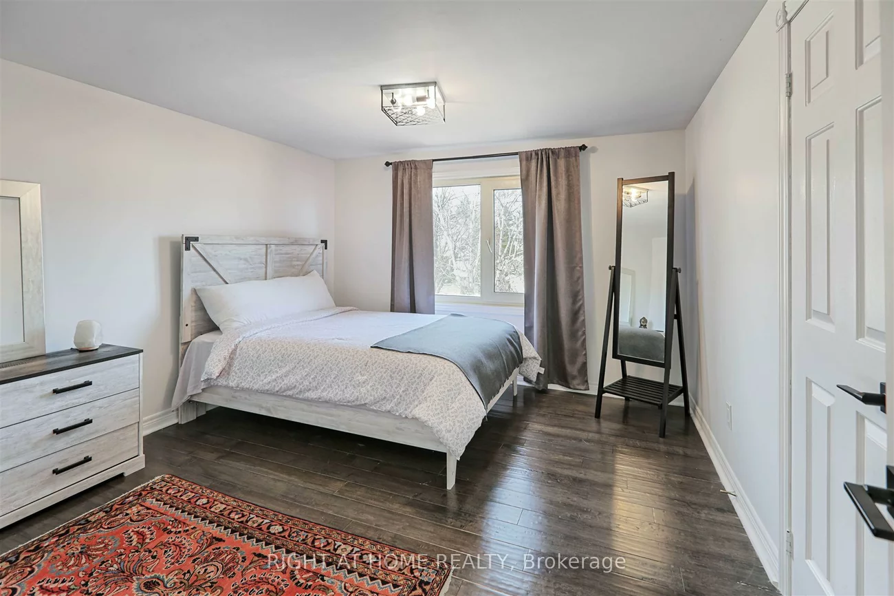 236, McCaffrey, Glenway Estates, Newmarket