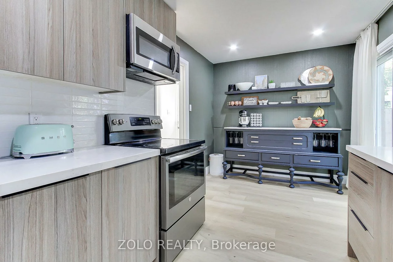 388, Terry, Central Newmarket, Newmarket