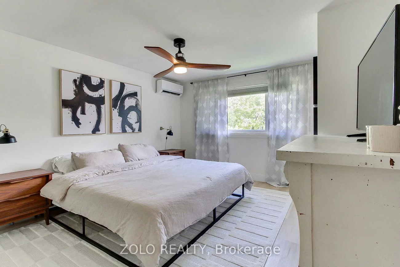 388, Terry, Central Newmarket, Newmarket