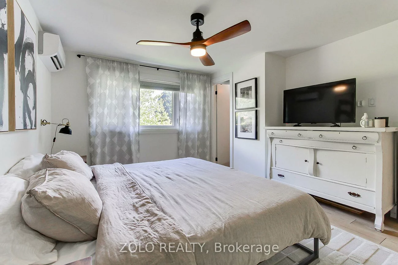 388, Terry, Central Newmarket, Newmarket