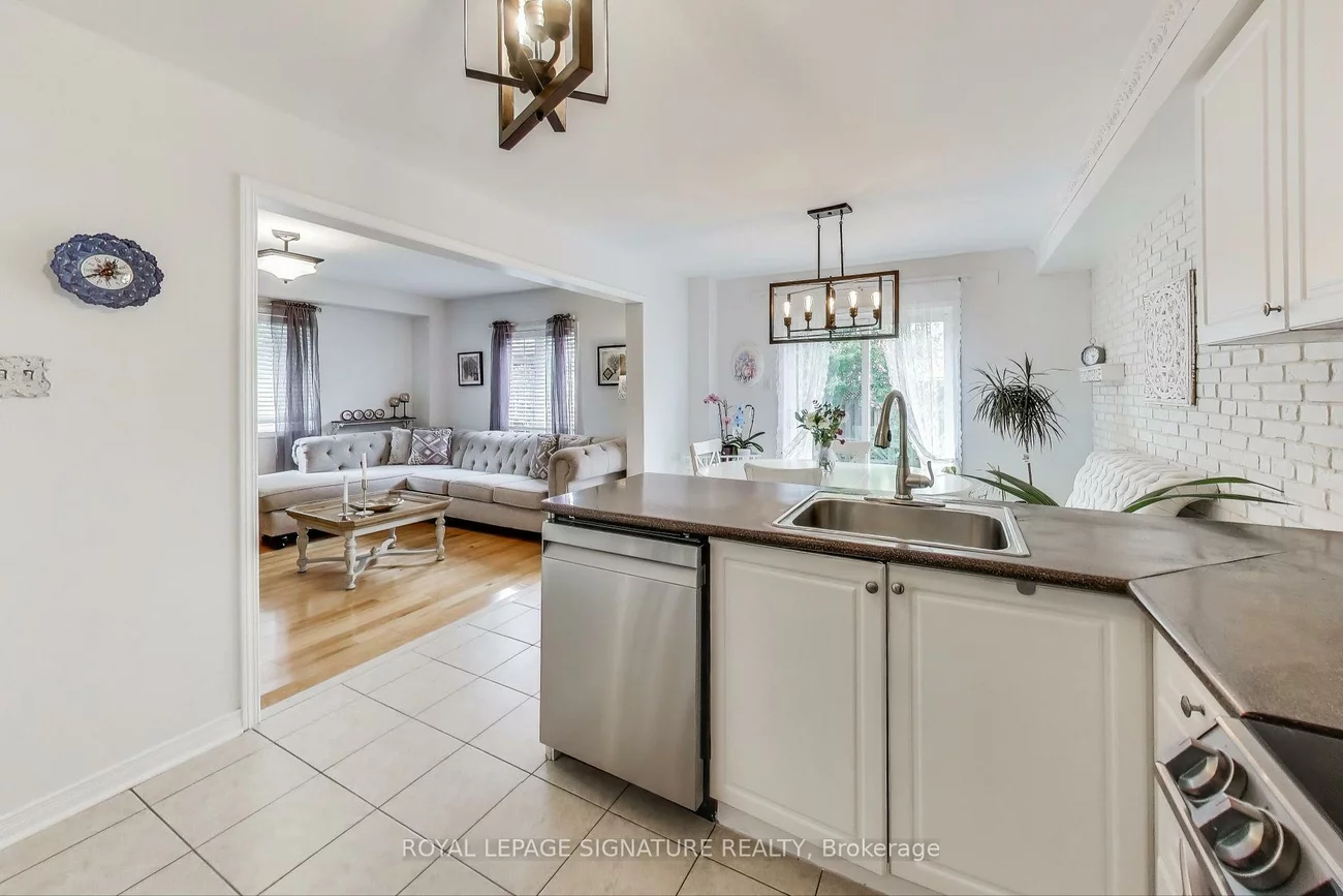 65, Red River, Woodland Hill, Newmarket