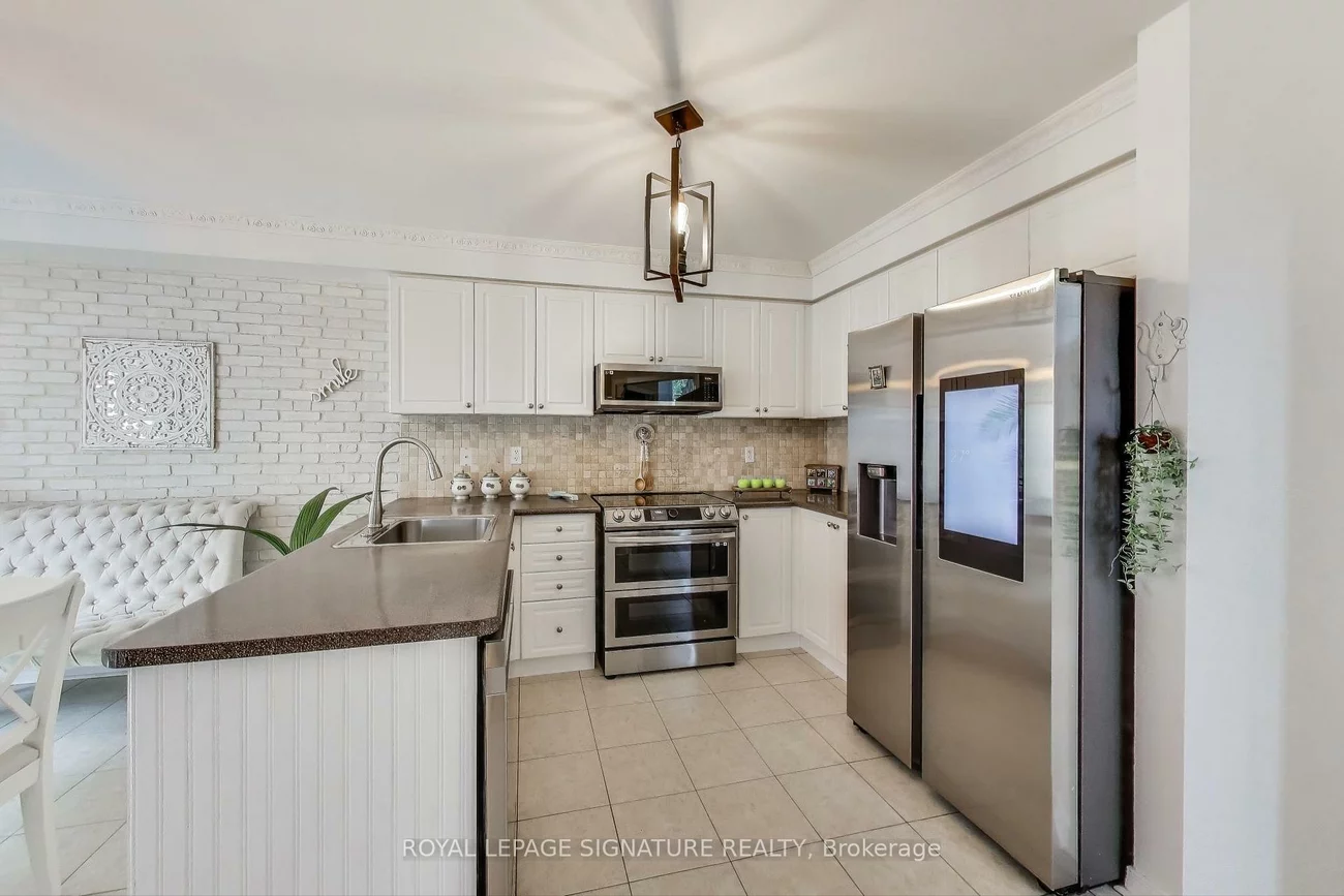 65, Red River, Woodland Hill, Newmarket