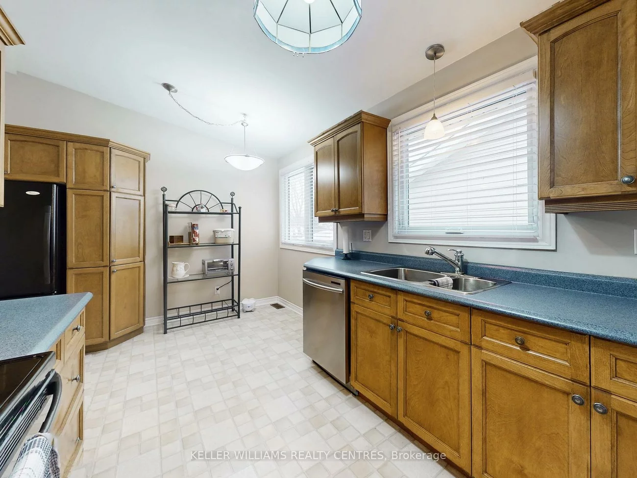 840, Magnolia, Huron Heights-Leslie Valley, Newmarket