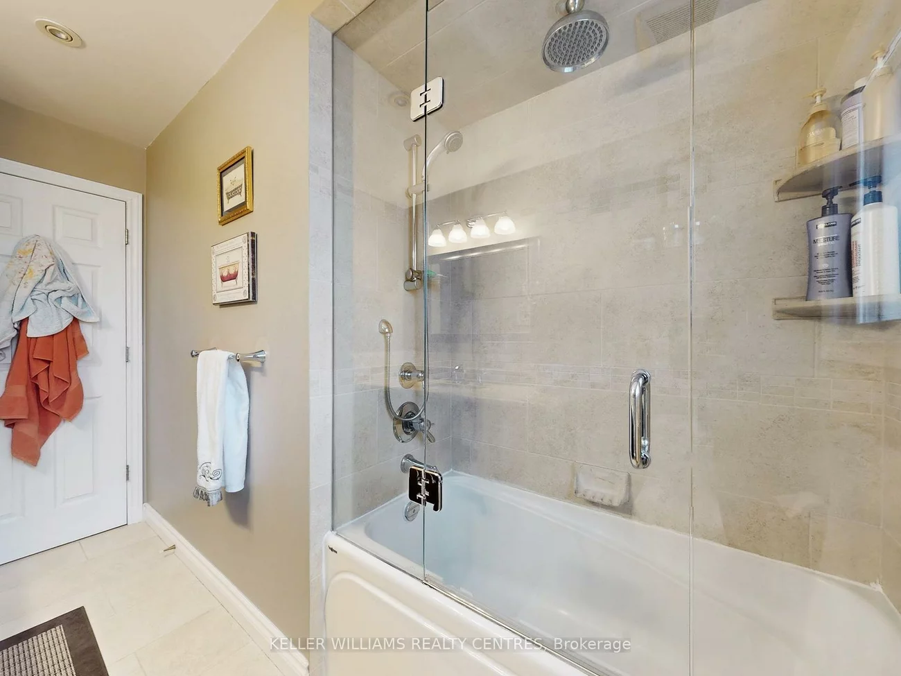 840, Magnolia, Huron Heights-Leslie Valley, Newmarket