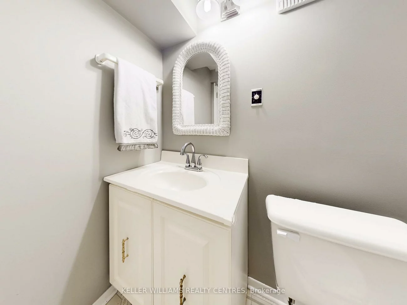 840, Magnolia, Huron Heights-Leslie Valley, Newmarket