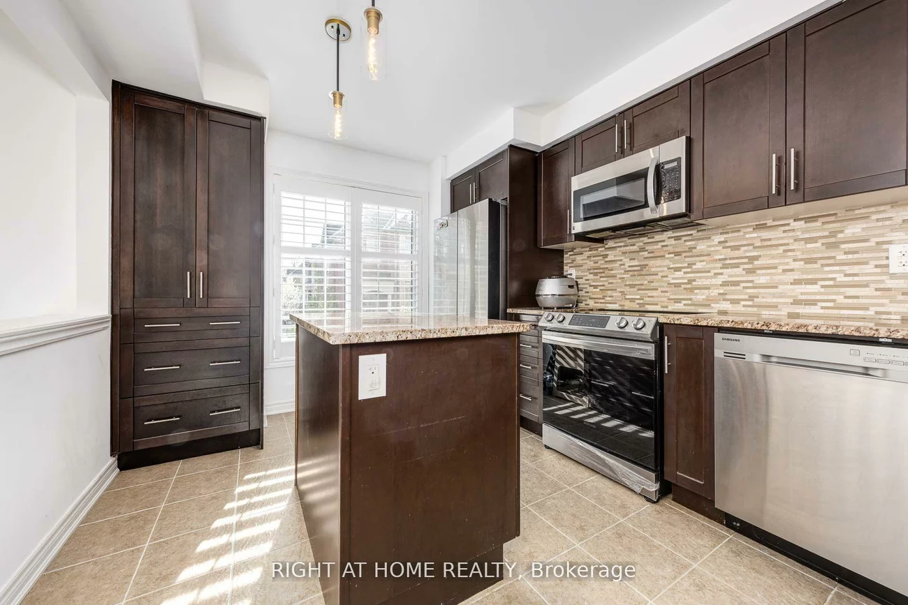 366, Doak, Gorham-College Manor, Newmarket