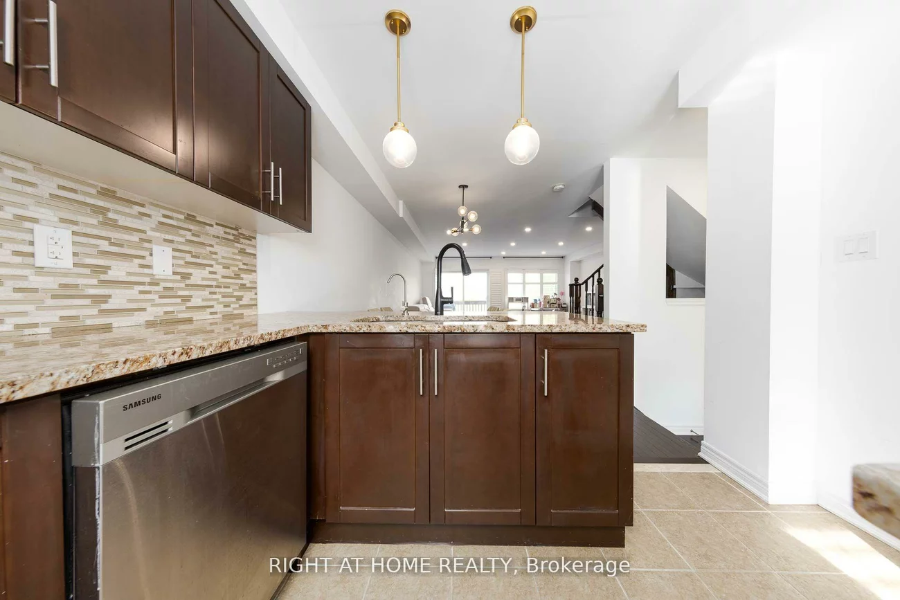 366, Doak, Gorham-College Manor, Newmarket