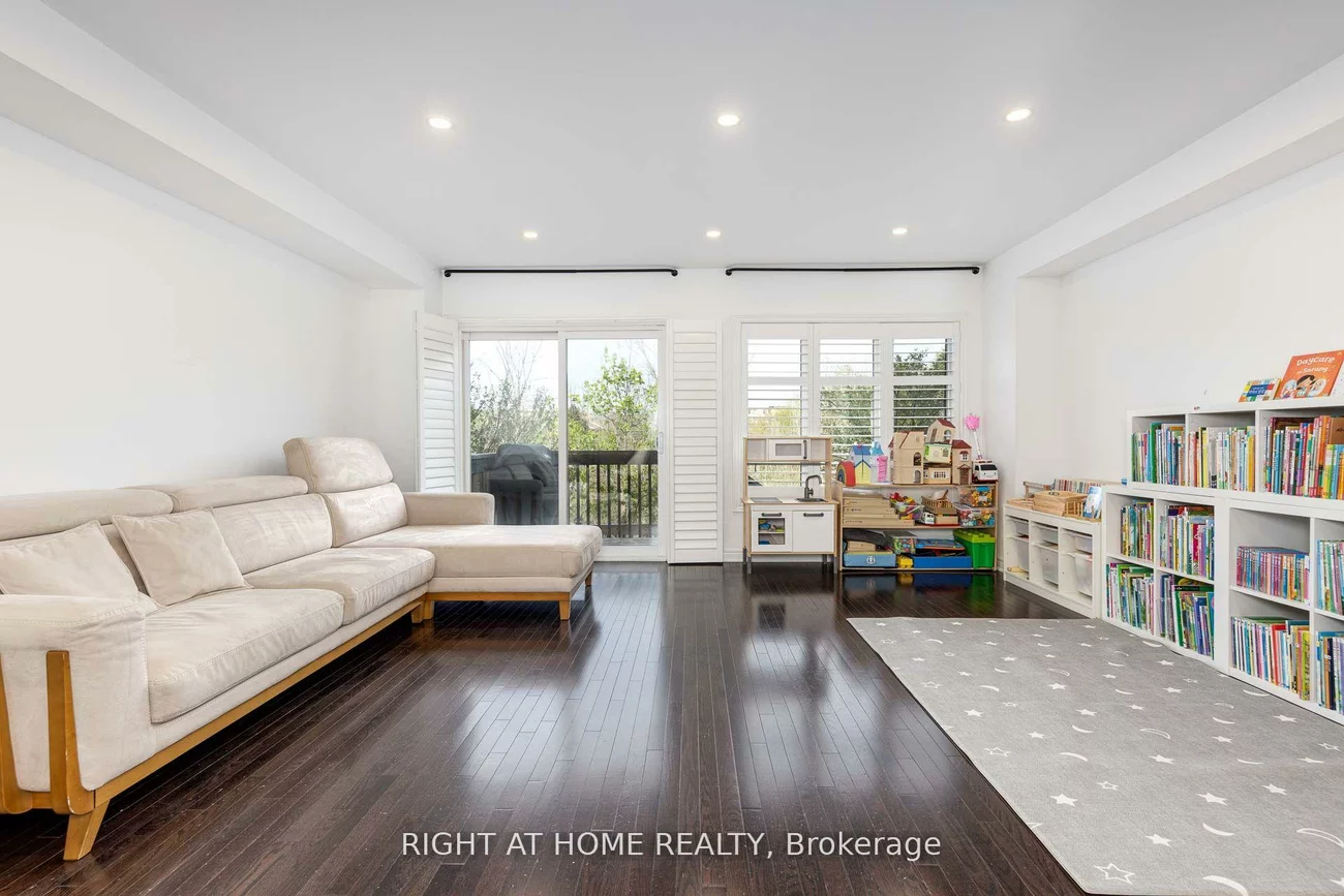 366, Doak, Gorham-College Manor, Newmarket