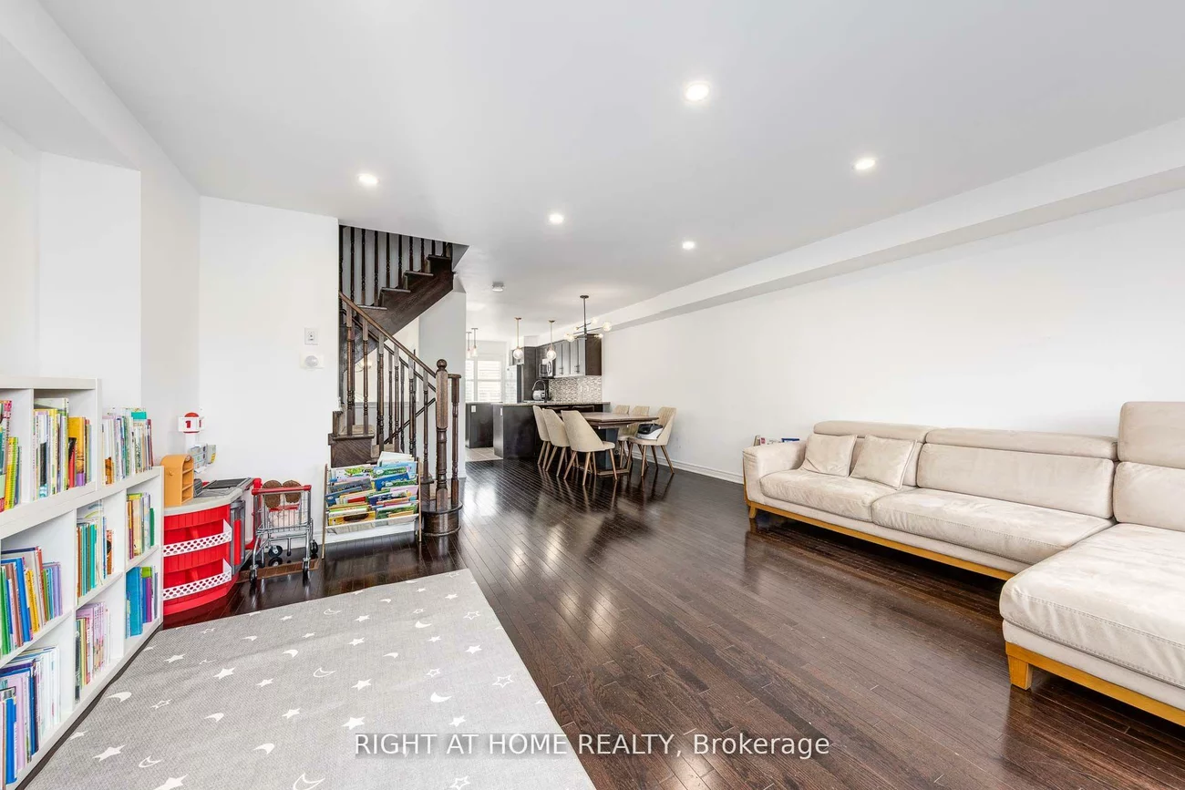 366, Doak, Gorham-College Manor, Newmarket