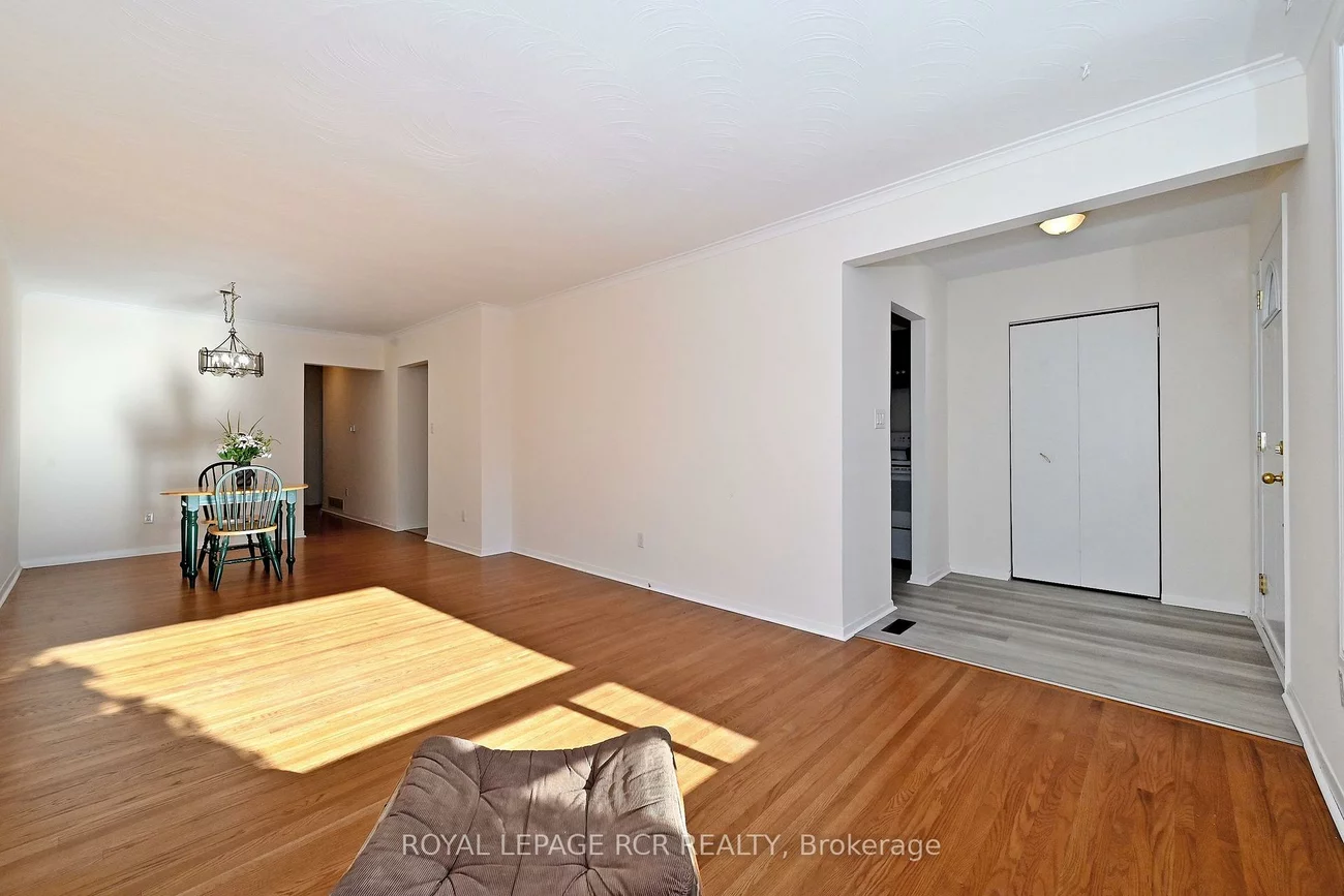 701, Sunnypoint, Huron Heights-Leslie Valley, Newmarket