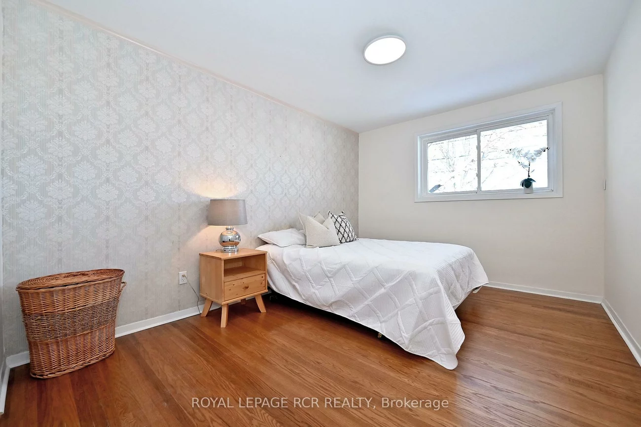 701, Sunnypoint, Huron Heights-Leslie Valley, Newmarket