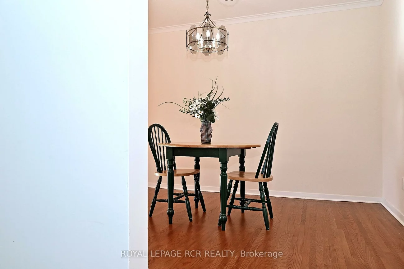 701, Sunnypoint, Huron Heights-Leslie Valley, Newmarket