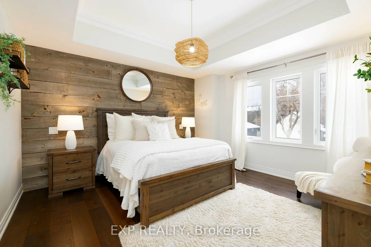 258, Andrew, Central Newmarket, Newmarket