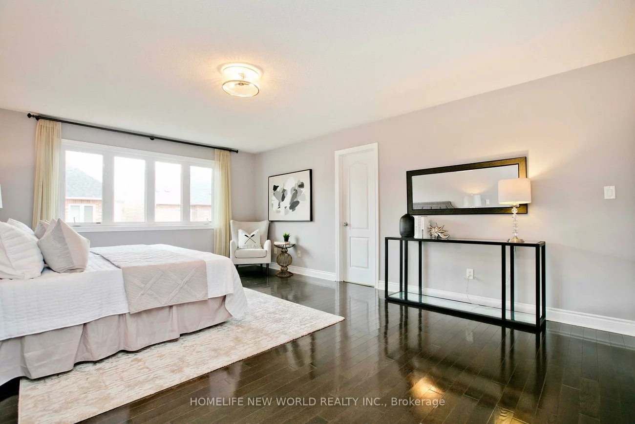 1015, Ralston, Stonehaven-Wyndham, Newmarket