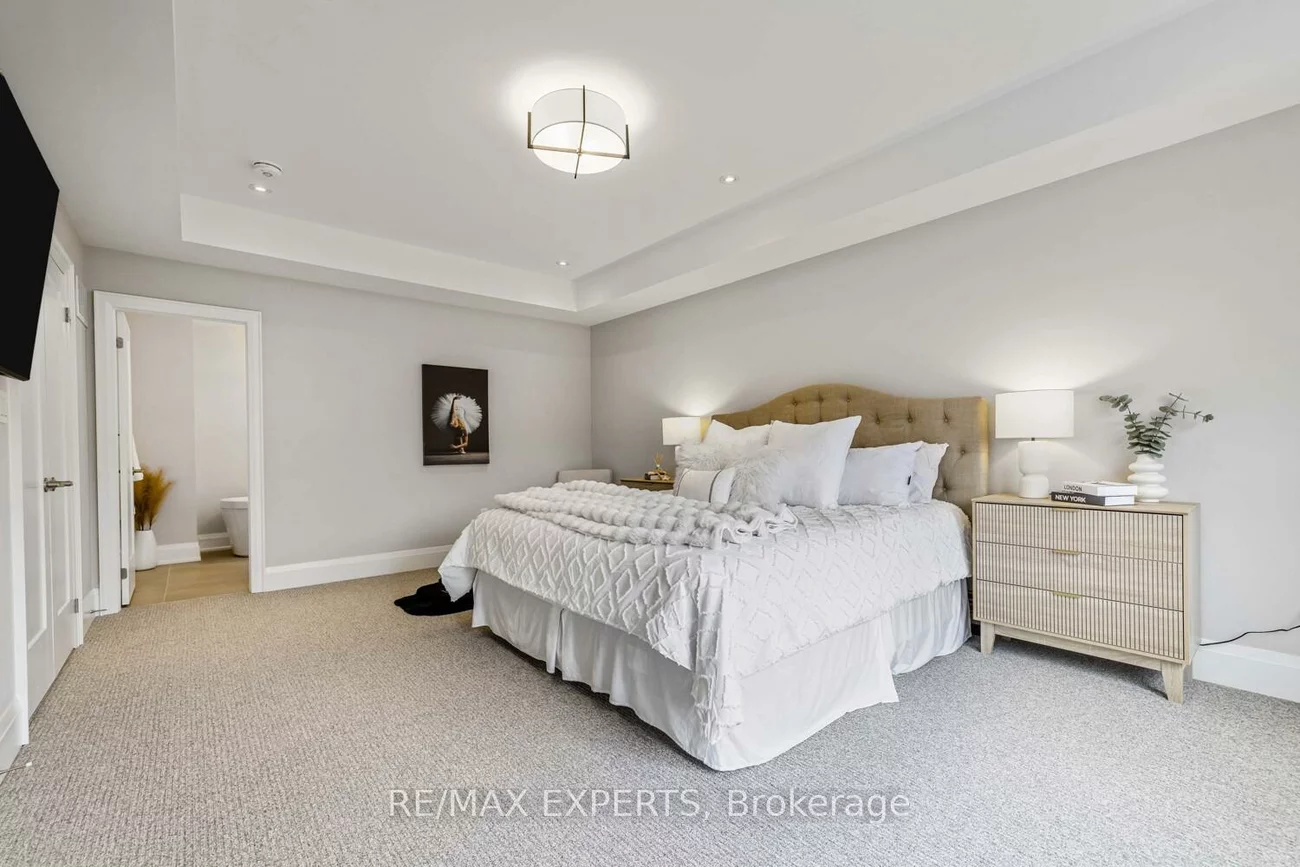 75, Bethpage, Glenway Estates, Newmarket