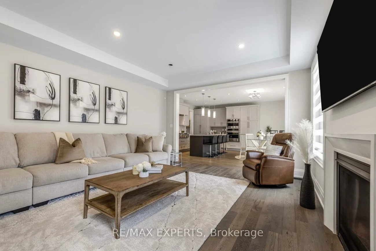 75, Bethpage, Glenway Estates, Newmarket