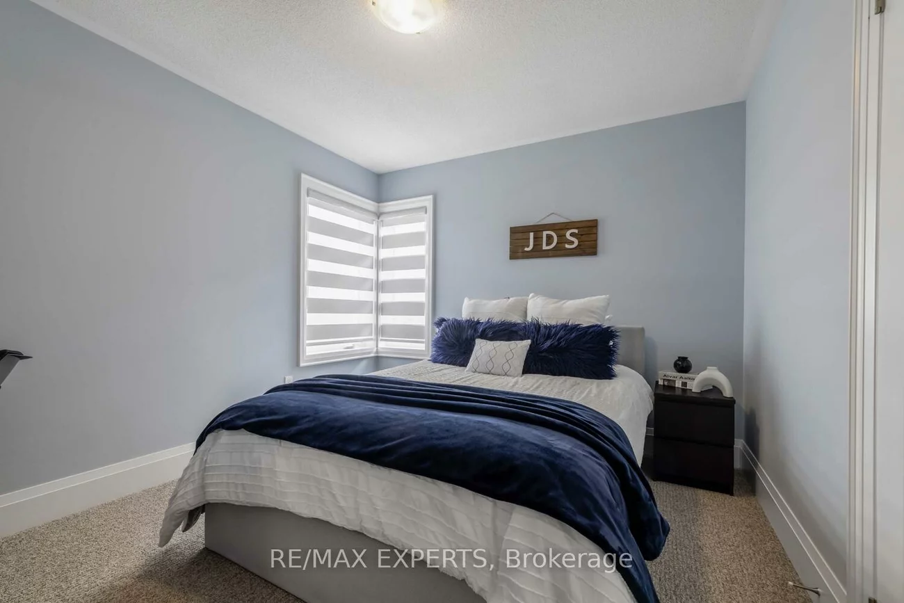 75, Bethpage, Glenway Estates, Newmarket