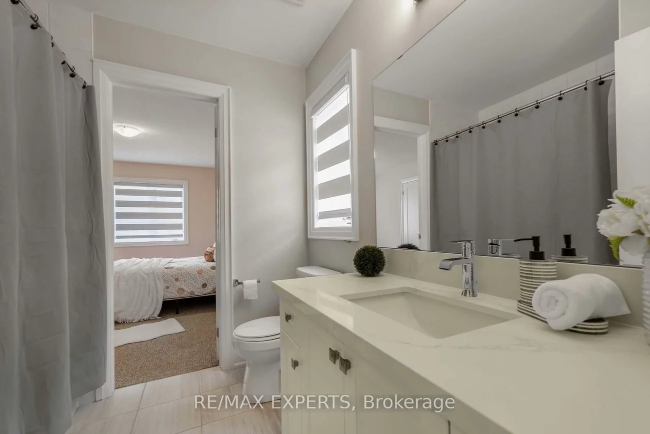 75, Bethpage, Glenway Estates, Newmarket