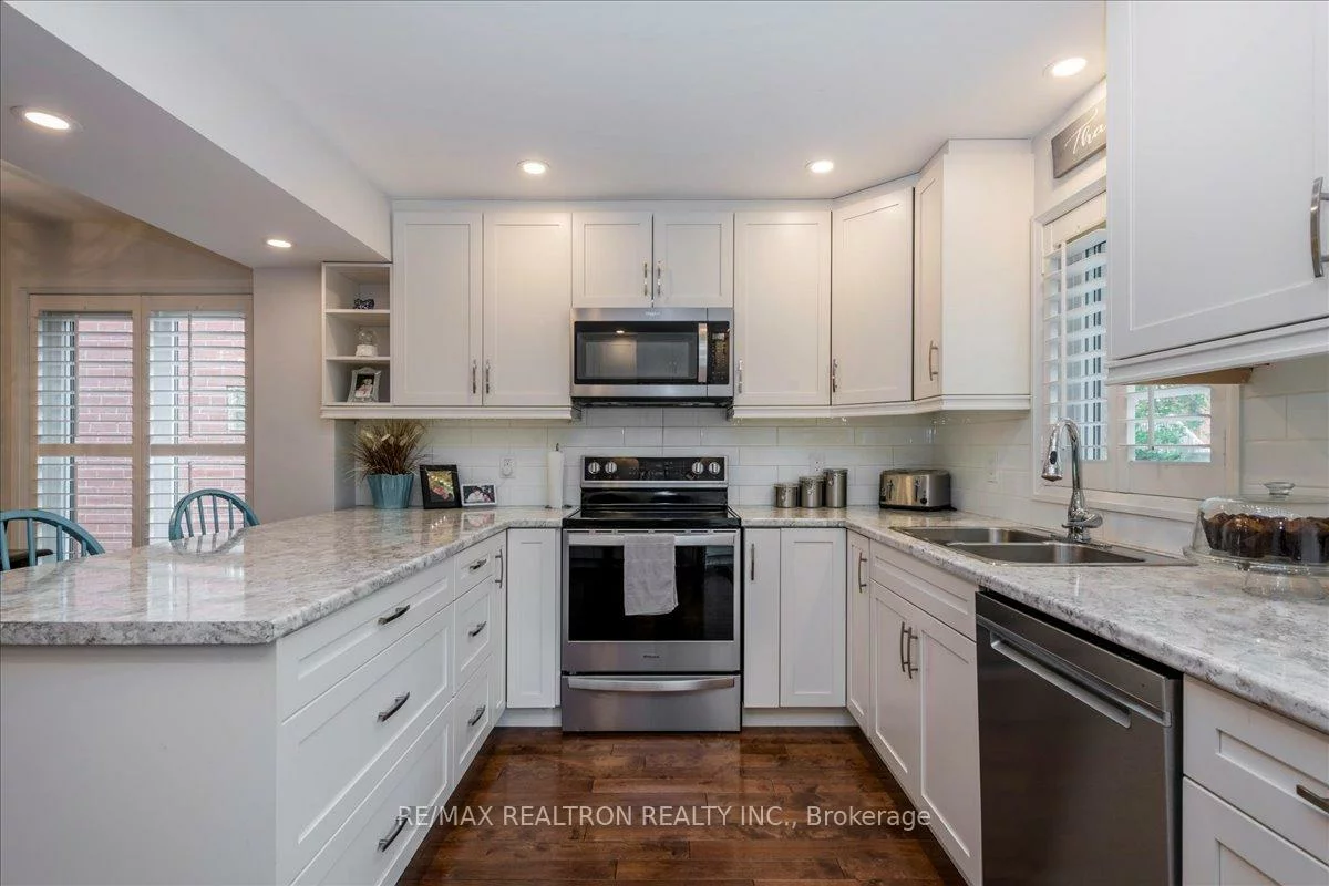 75, Widdifield, Armitage, Newmarket