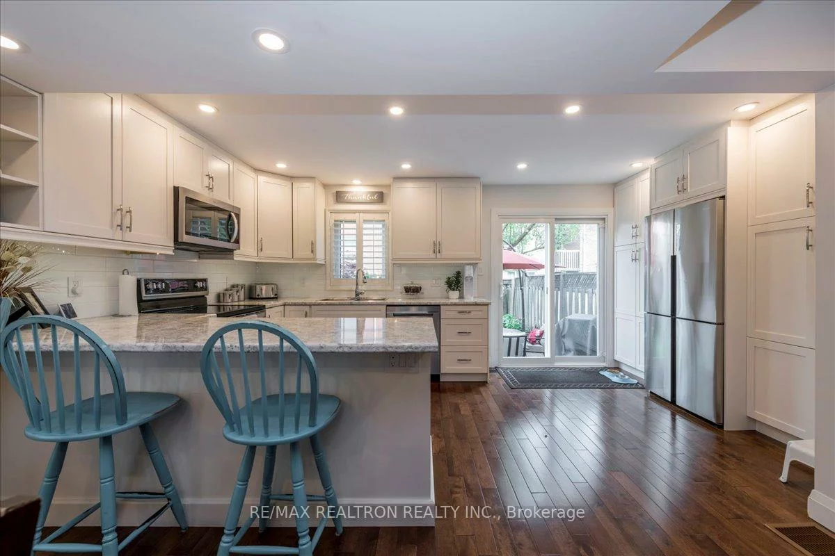 75, Widdifield, Armitage, Newmarket