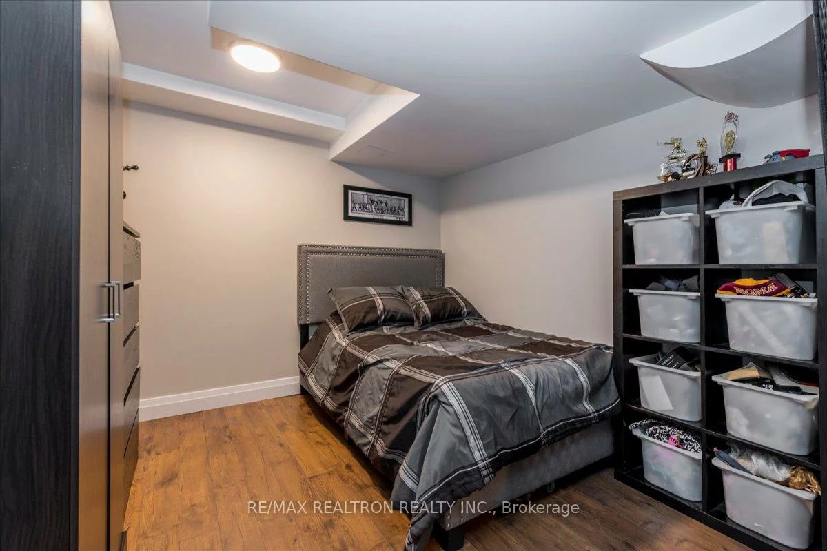 75, Widdifield, Armitage, Newmarket