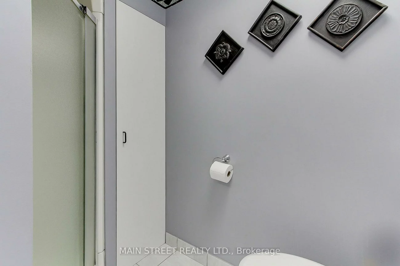 241, Andrew, Central Newmarket, Newmarket