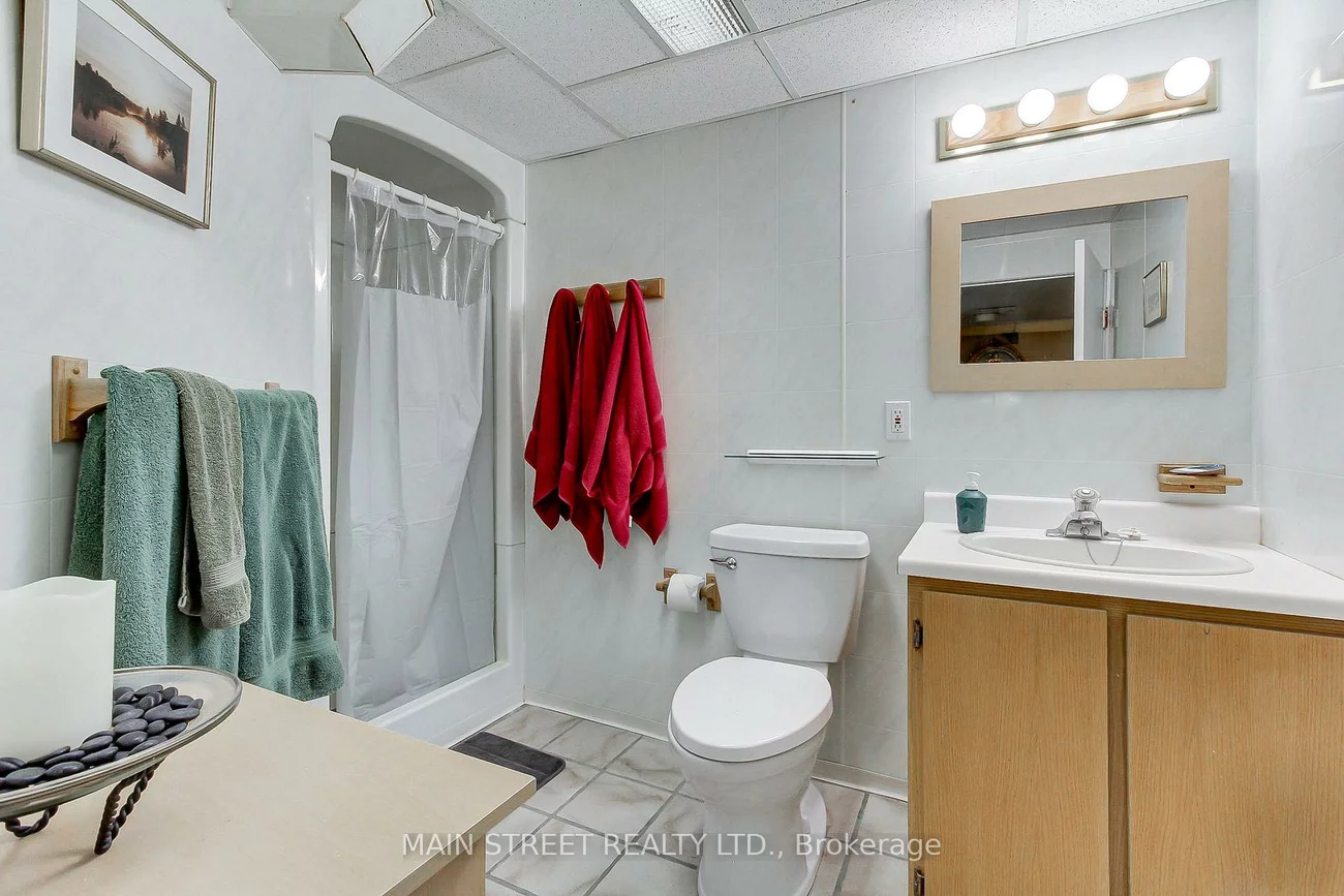 241, Andrew, Central Newmarket, Newmarket