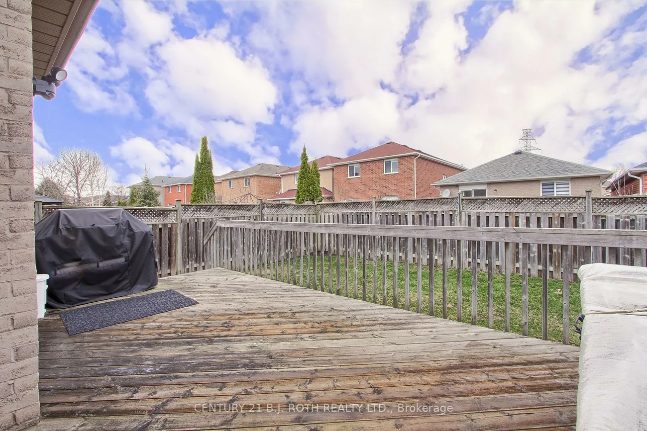 484, Menczel, Summerhill Estates, Newmarket