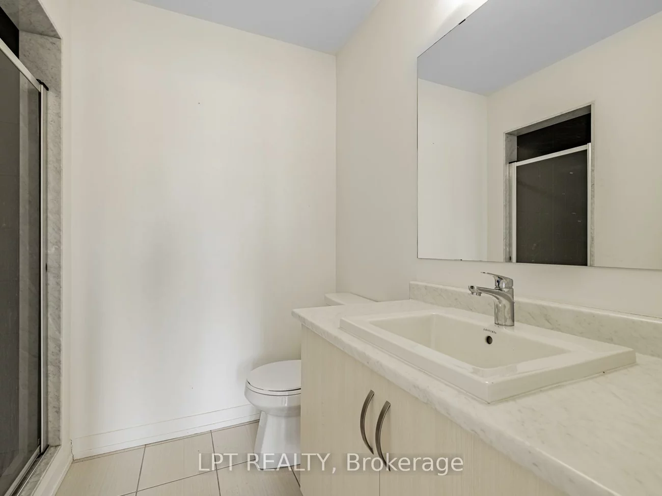 247, Harding Park, Glenway Estates, Newmarket