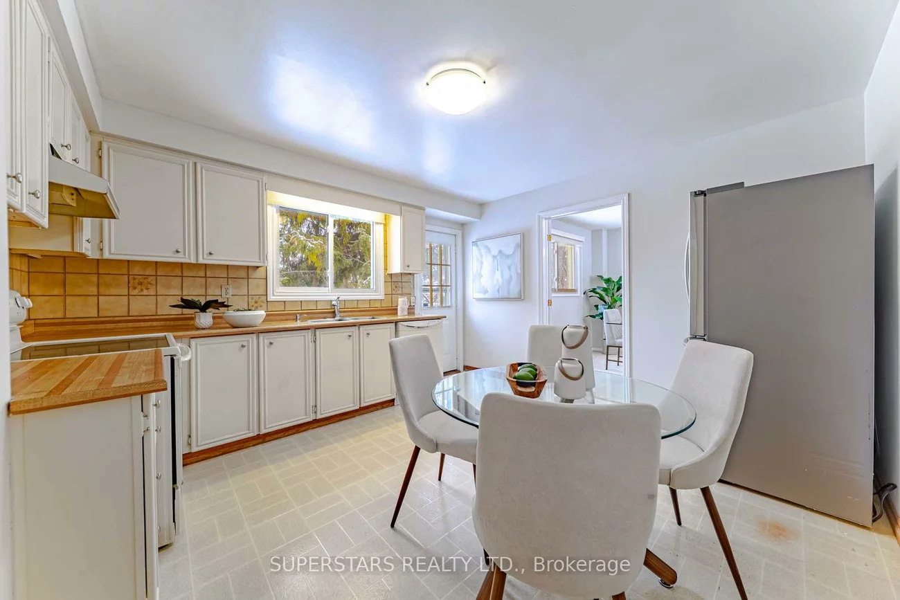 56, Manning, Gorham-College Manor, Newmarket