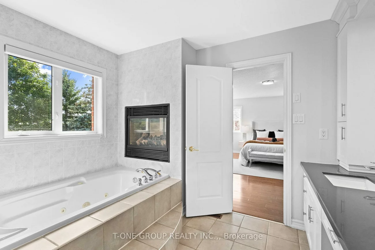 1022, Ivsbridge, Stonehaven-Wyndham, Newmarket