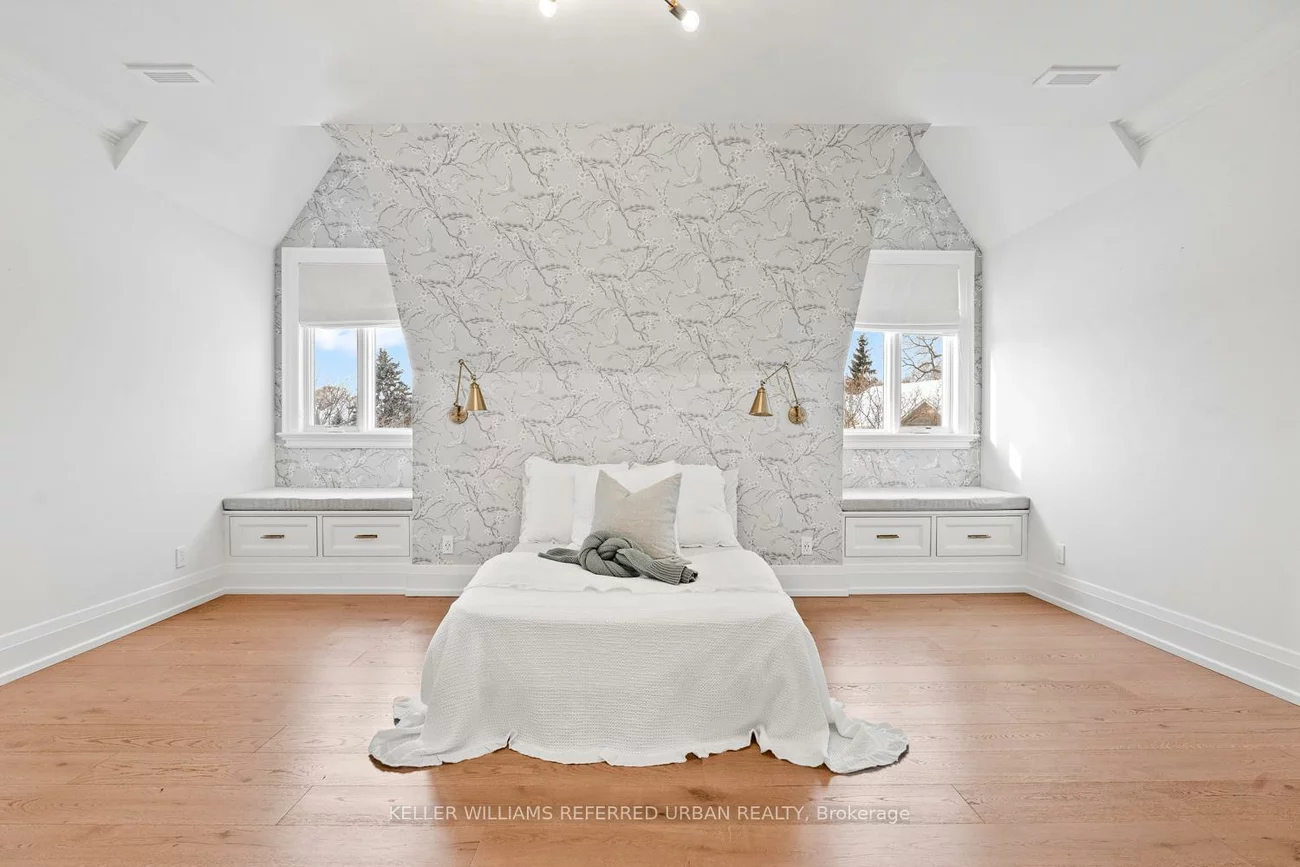 197, Sherwood, Central Newmarket, Newmarket