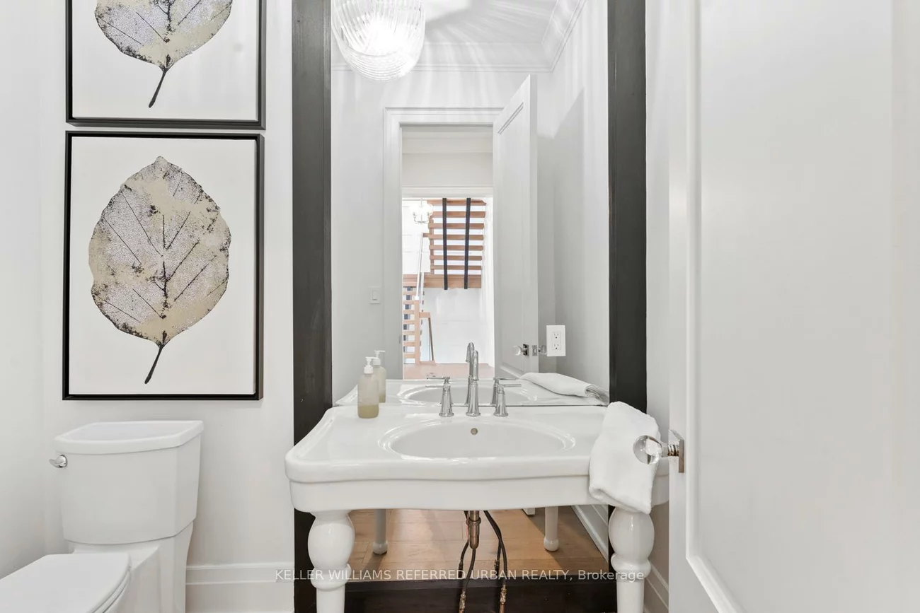 197, Sherwood, Central Newmarket, Newmarket