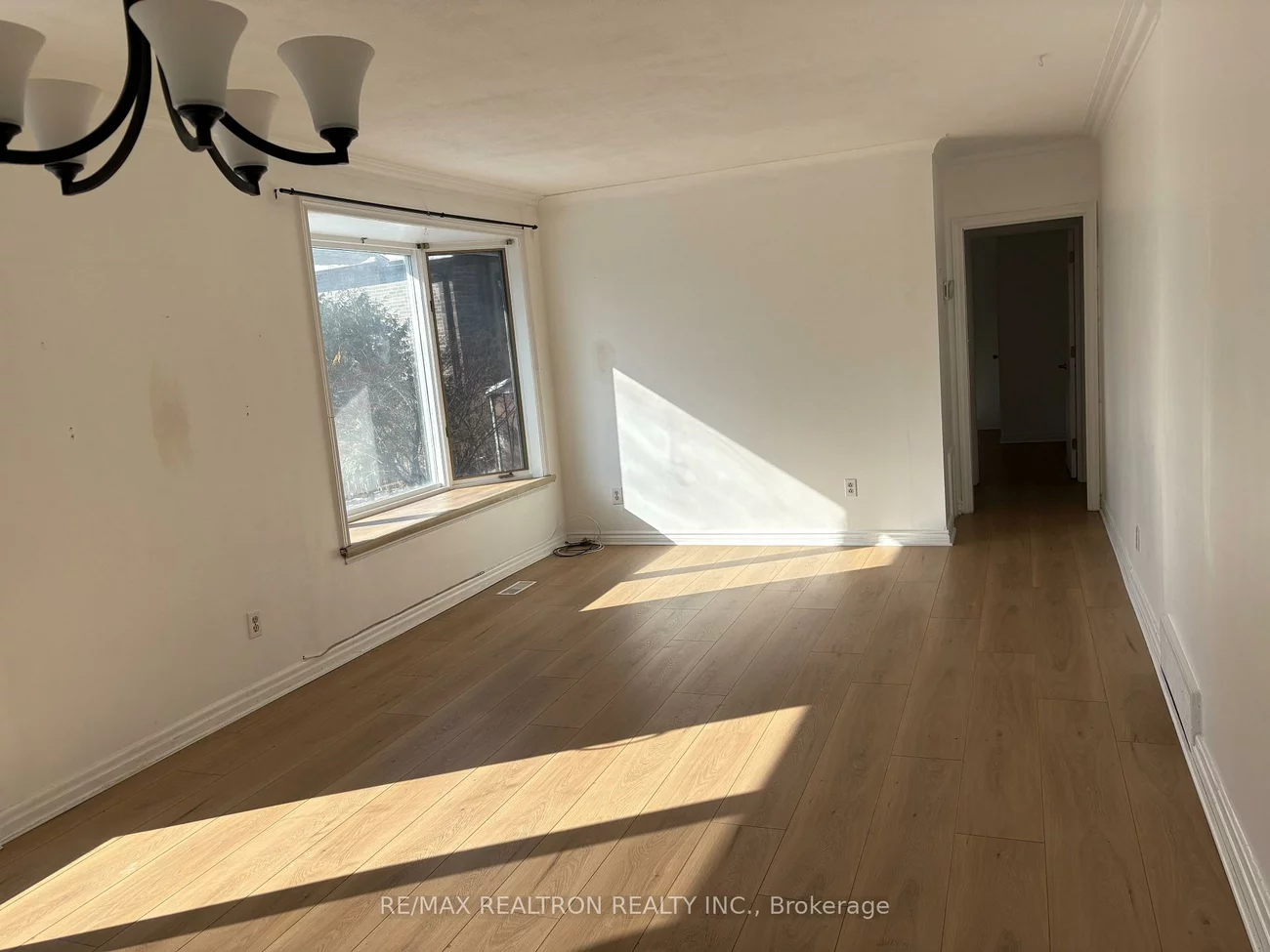 188, Parkview, Central Newmarket, Newmarket