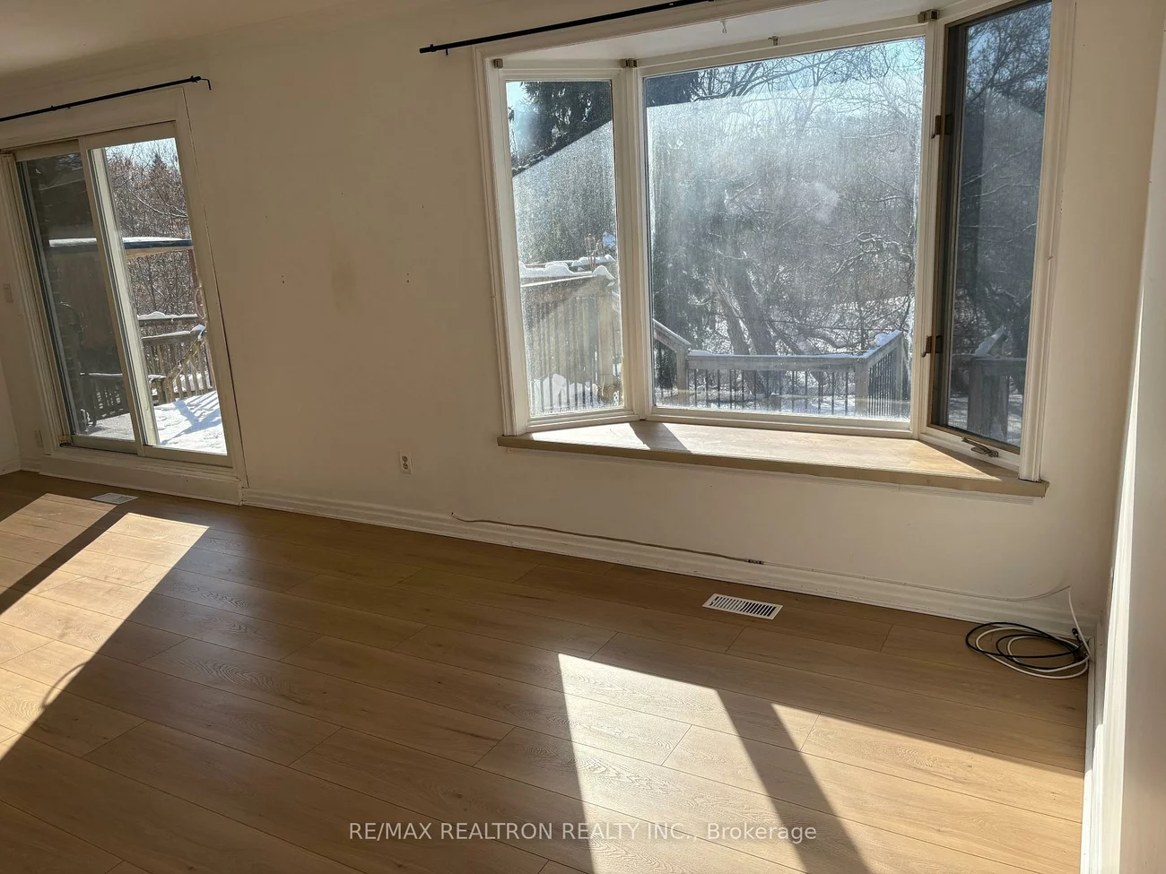 188, Parkview, Central Newmarket, Newmarket