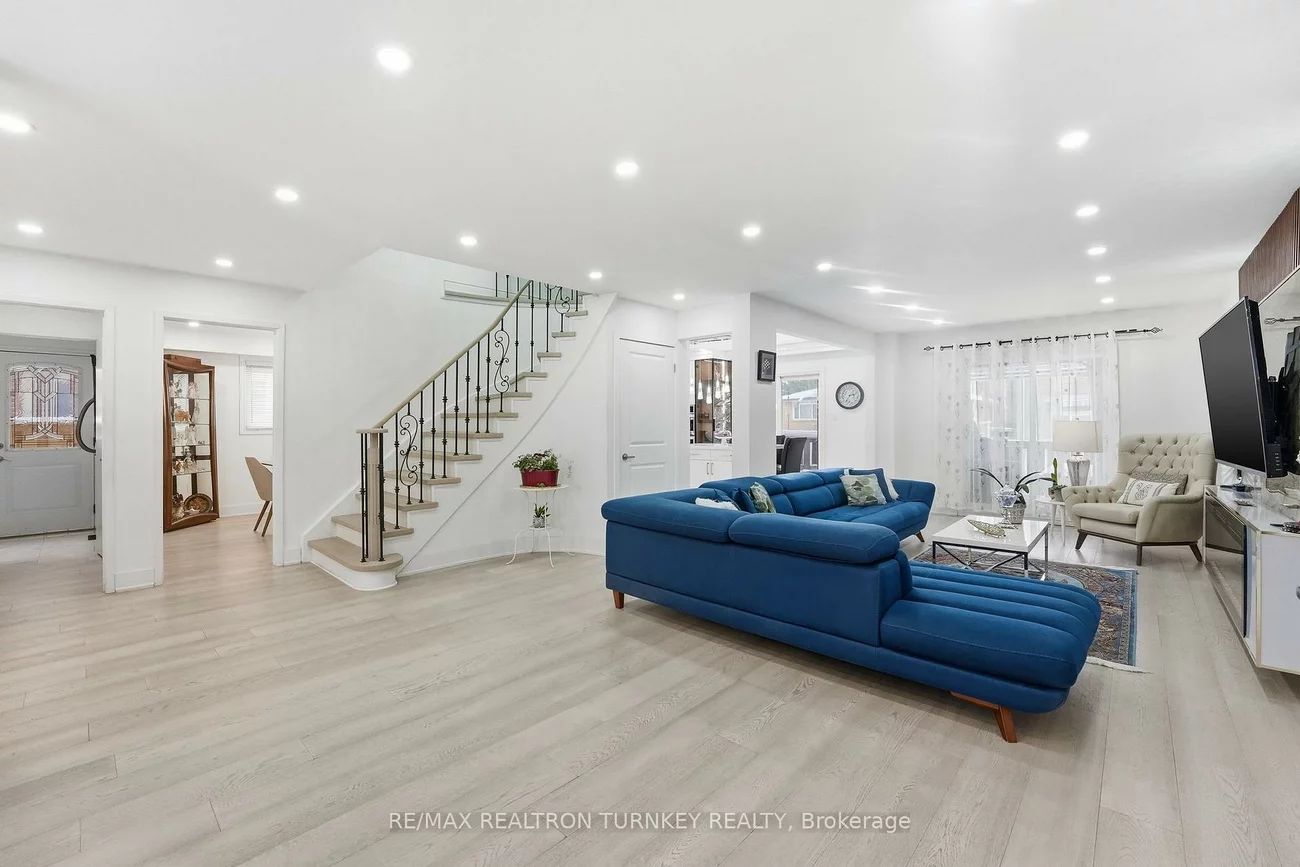 341, Buckingham, Bristol-London, Newmarket