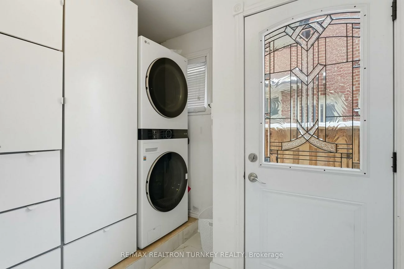 341, Buckingham, Bristol-London, Newmarket