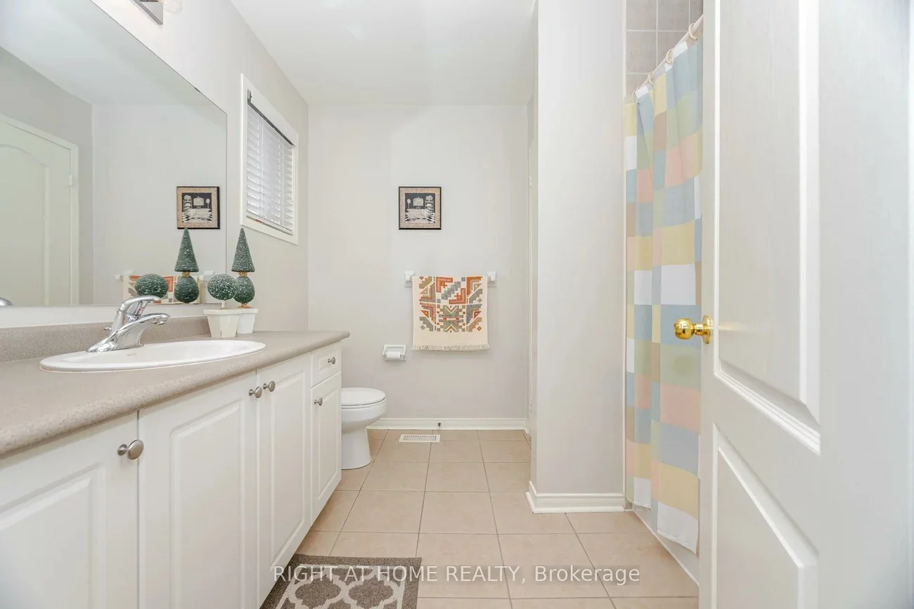 910, Oaktree, Summerhill Estates, Newmarket