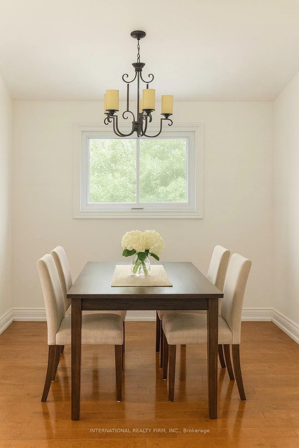 276, Sheridan, Gorham-College Manor, Newmarket