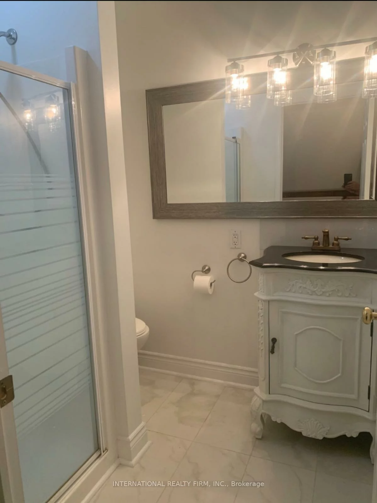 276, Sheridan, Gorham-College Manor, Newmarket