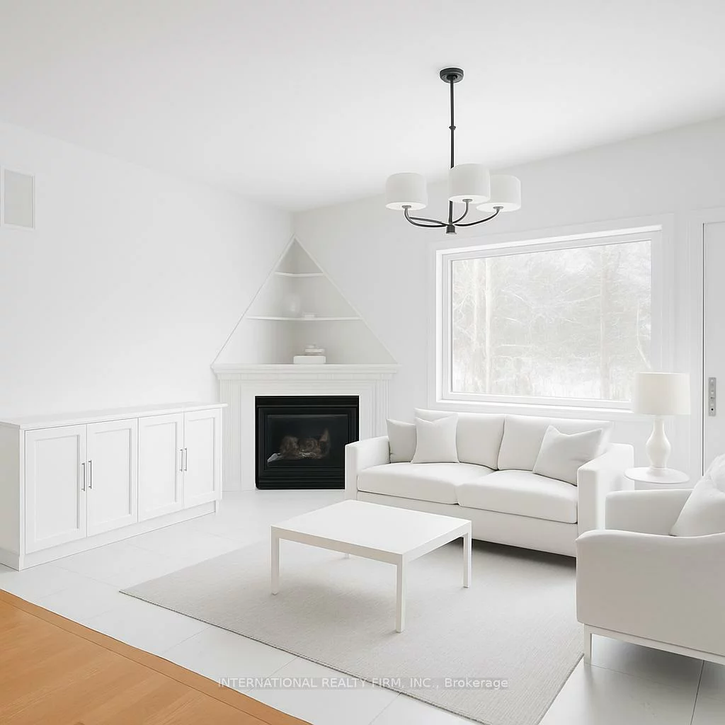 276, Sheridan, Gorham-College Manor, Newmarket