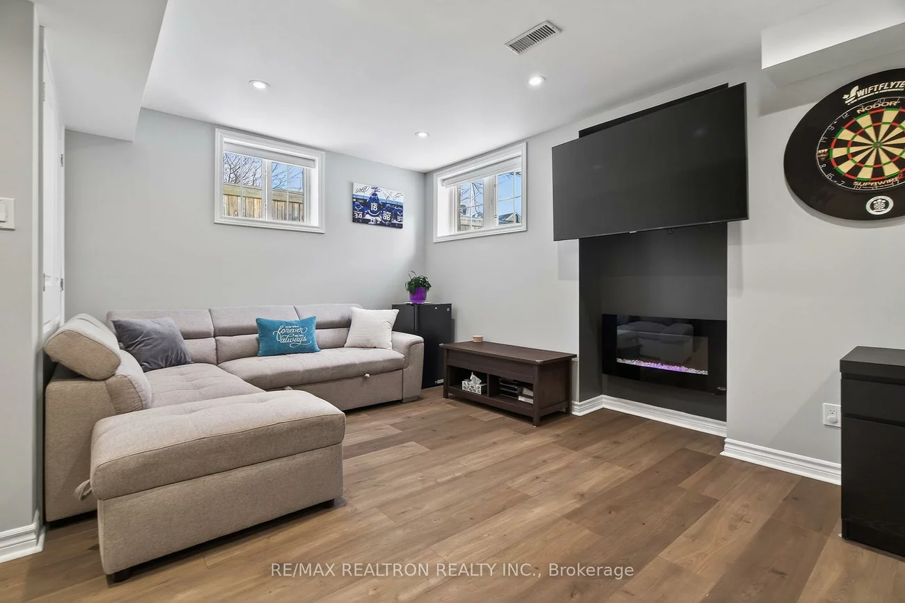 130, Aspenwood, Woodland Hill, Newmarket