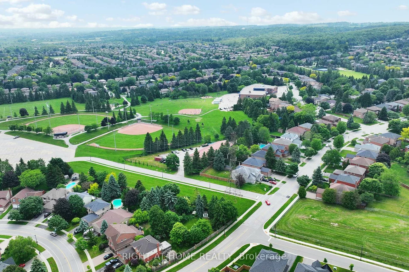 363, Crossland, Glenway Estates, Newmarket