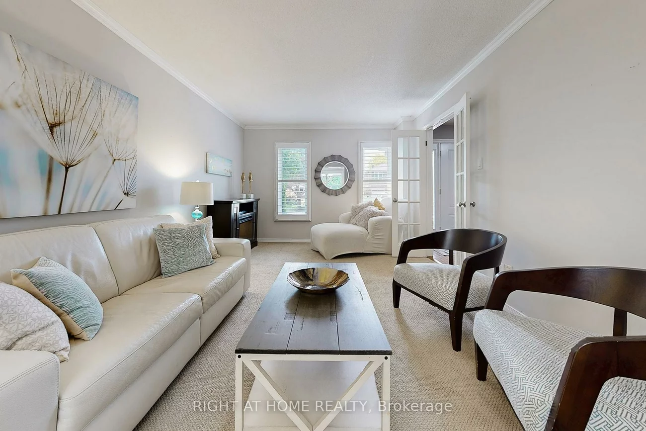 363, Crossland, Glenway Estates, Newmarket