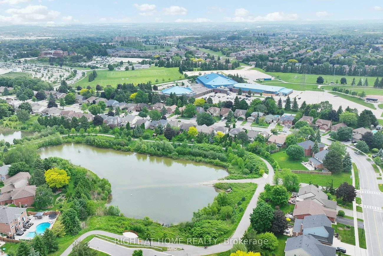 363, Crossland, Glenway Estates, Newmarket